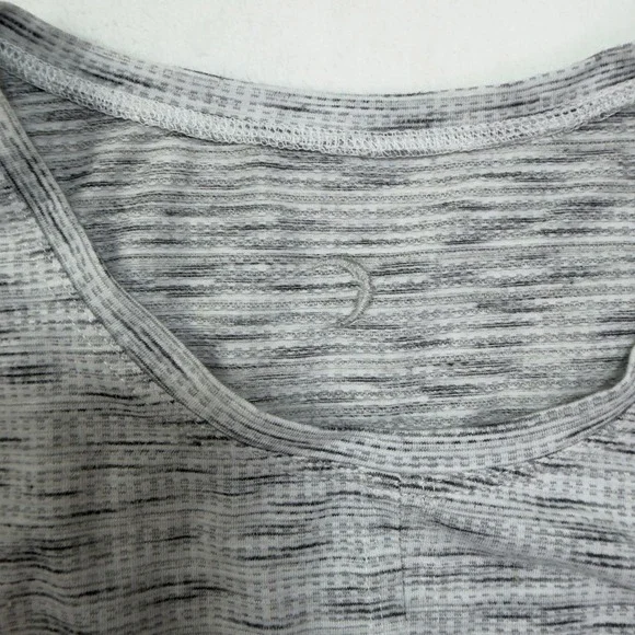 Zyia Cropped Tank Top Athletic Workout - Picture 5 of 5